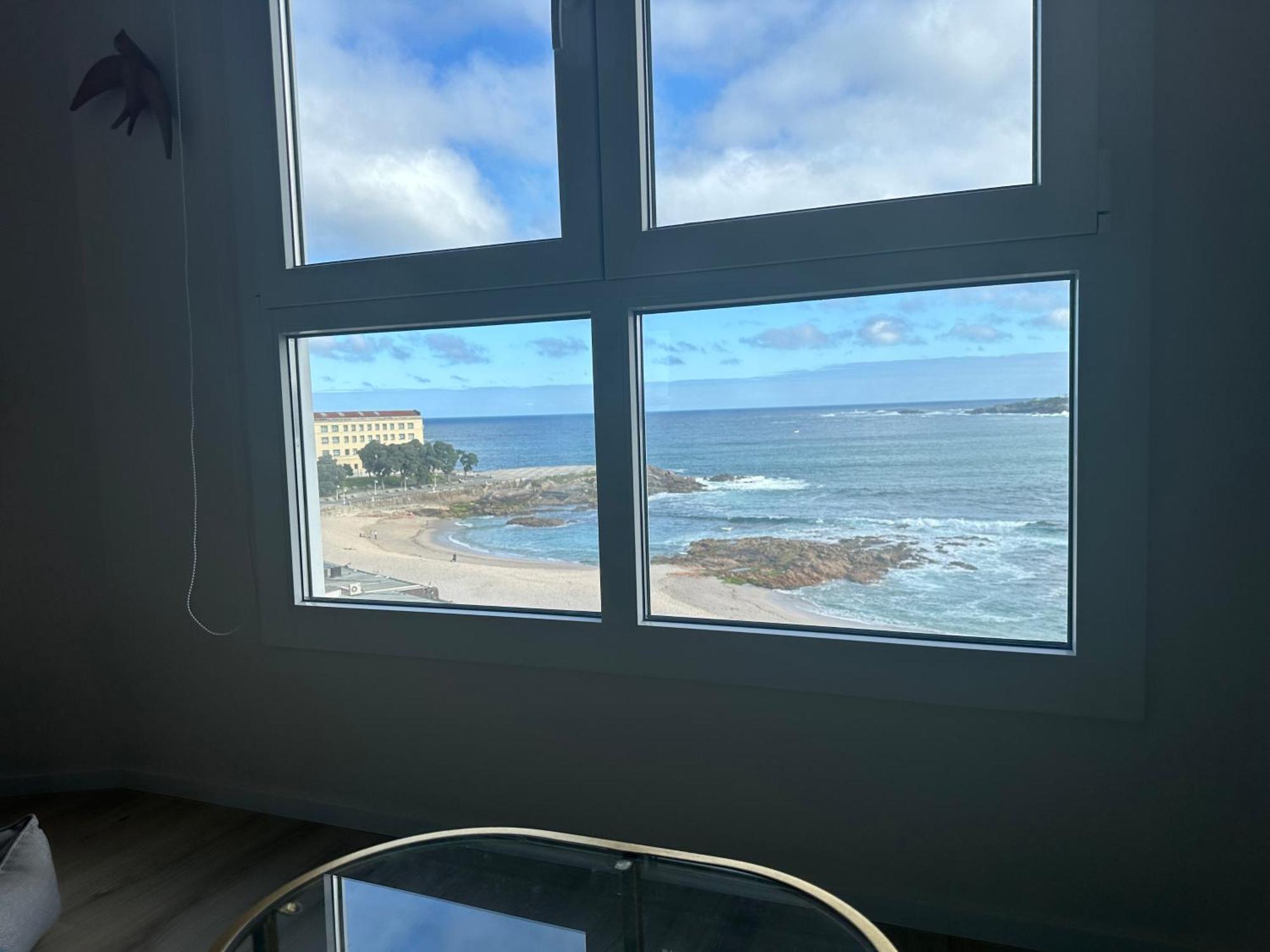 Piso Con Vistas A La Playa De Riazor Apartment A Coruna Exterior photo